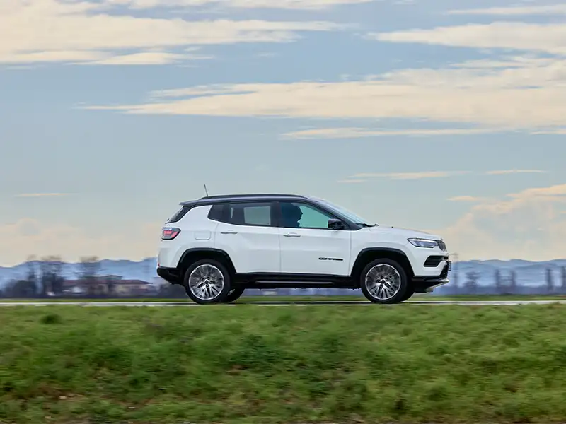 Jeep Compass e-hybrid